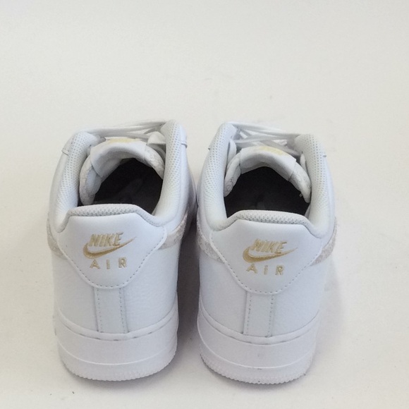 Nike Flower Swoosh Active wear White. Never worn - Picture 3 of 6